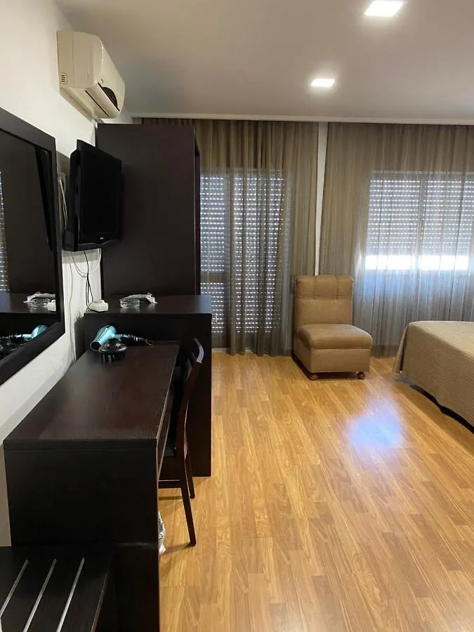 Hotel Paiva Monte Gordo 3*,
